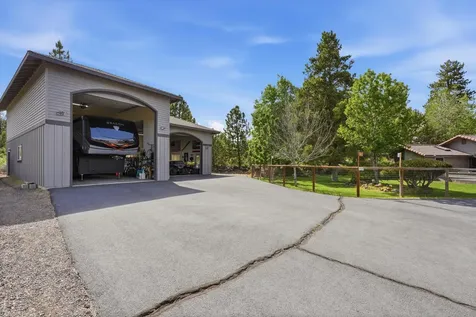 20407 Pine Vista Drive Bend OR 97702