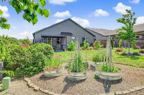 1487 Flower Street Medford OR 97504