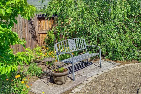 1487 Flower Street Medford OR 97504