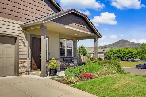 1487 Flower Street Medford OR 97504