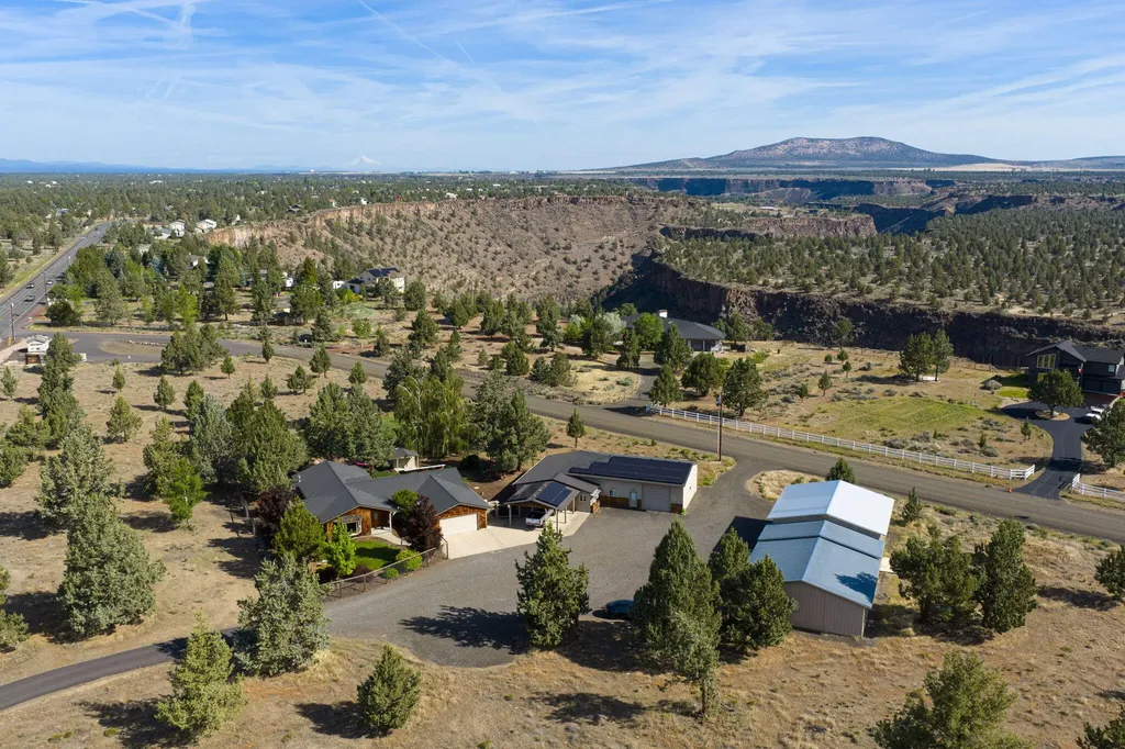 16985 SW Chinook Drive Terrebonne OR 97760