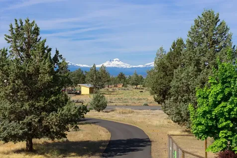 16985 SW Chinook Drive Terrebonne OR 97760