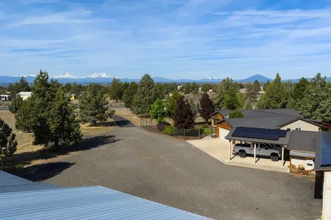 16985 SW Chinook Drive Terrebonne OR 97760