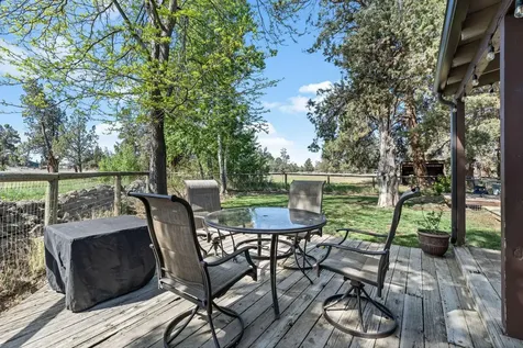 4050 SW Highland Avenue Redmond OR 97756