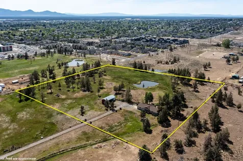 4050 SW Highland Avenue Redmond OR 97756