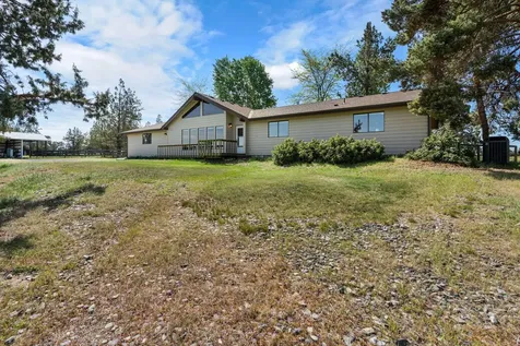 4050 SW Highland Avenue Redmond OR 97756