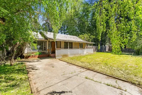 337 S Kerby Avenue Cave Junction OR 97523