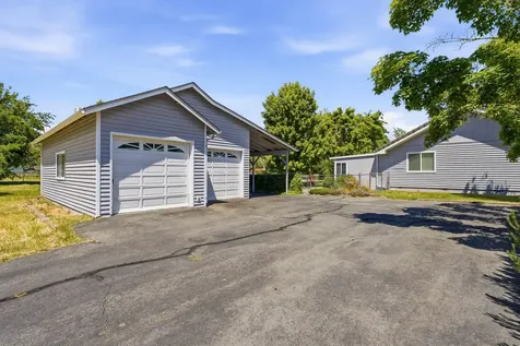 992 Auby Way Grants Pass OR 97527