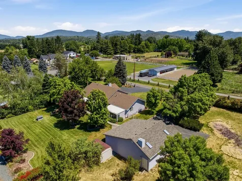 992 Auby Way Grants Pass OR 97527