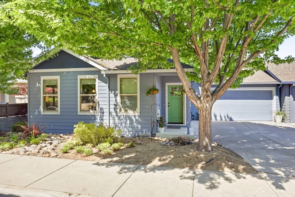 969 Overlook Drive Ashland OR 97520