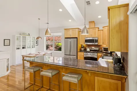 969 Overlook Drive Ashland OR 97520