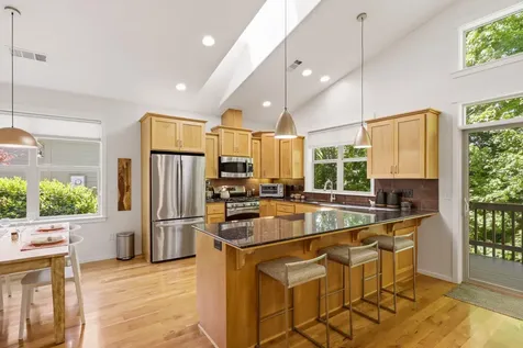 969 Overlook Drive Ashland OR 97520