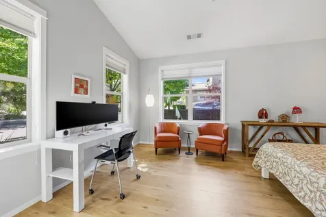 969 Overlook Drive Ashland OR 97520