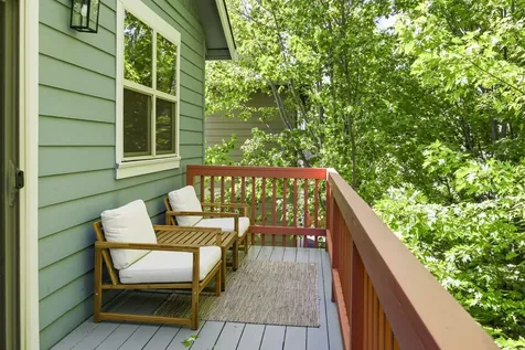 969 Overlook Drive Ashland OR 97520