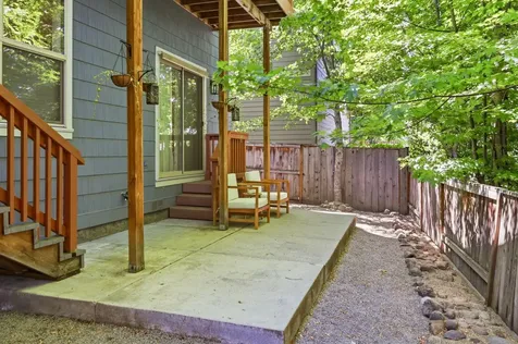 969 Overlook Drive Ashland OR 97520