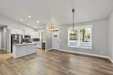 16907 Indio Road Bend OR 97707