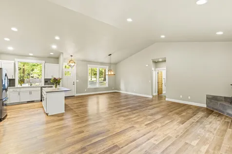 16907 Indio Road Bend OR 97707