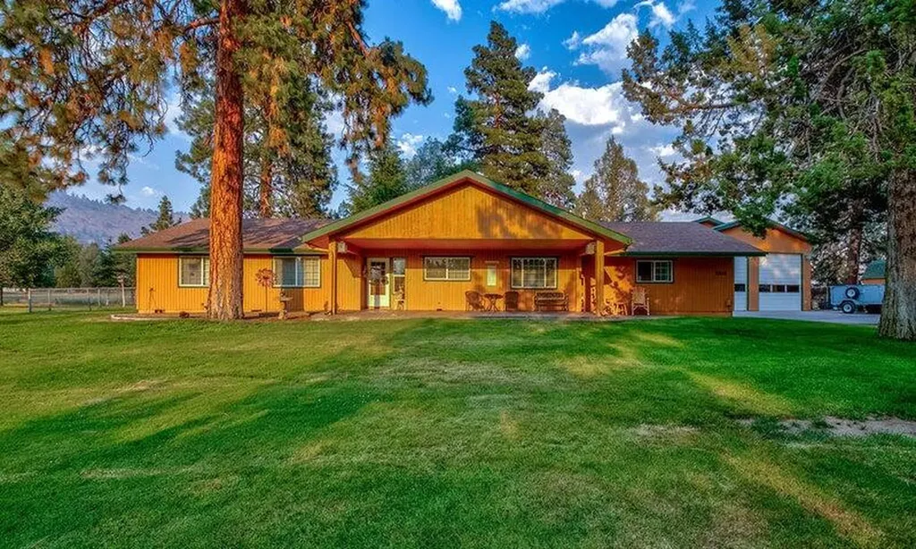 1916 Pine Grove Road Klamath Falls OR 97603
