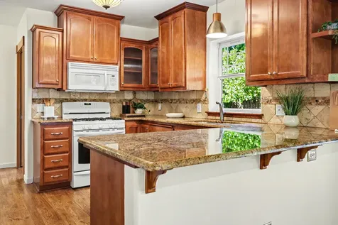 461 Parkside Drive Ashland OR 97520