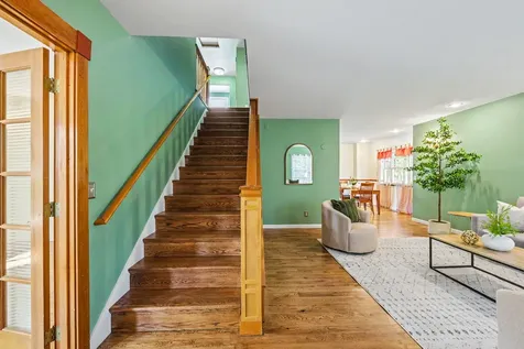 461 Parkside Drive Ashland OR 97520