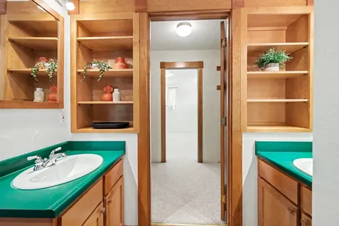 461 Parkside Drive Ashland OR 97520