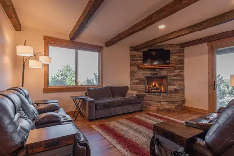 61465 White Peaks Court Bend OR 97702