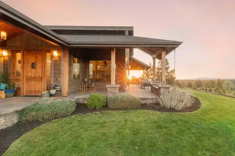 61465 White Peaks Court Bend OR 97702