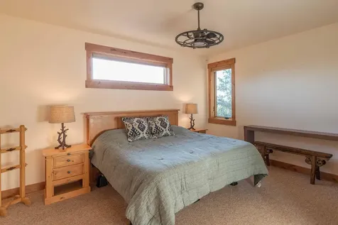 61465 White Peaks Court Bend OR 97702