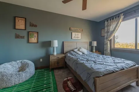 61465 White Peaks Court Bend OR 97702