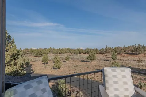 61465 White Peaks Court Bend OR 97702