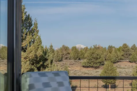 61465 White Peaks Court Bend OR 97702