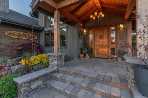 61465 White Peaks Court Bend OR 97702