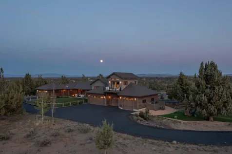 61465 White Peaks Court Bend OR 97702