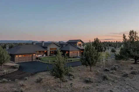 61465 White Peaks Court Bend OR 97702