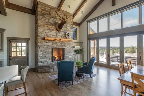 61465 White Peaks Court Bend OR 97702