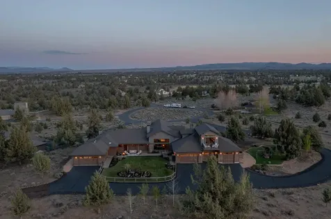 61465 White Peaks Court Bend OR 97702