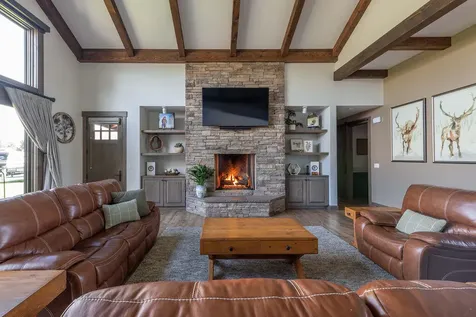 61465 White Peaks Court Bend OR 97702