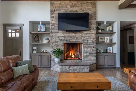 61465 White Peaks Court Bend OR 97702