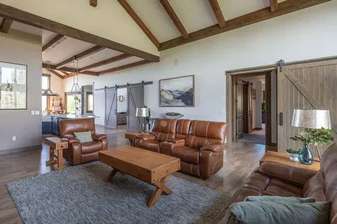 61465 White Peaks Court Bend OR 97702