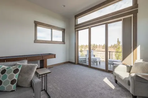 61465 White Peaks Court Bend OR 97702