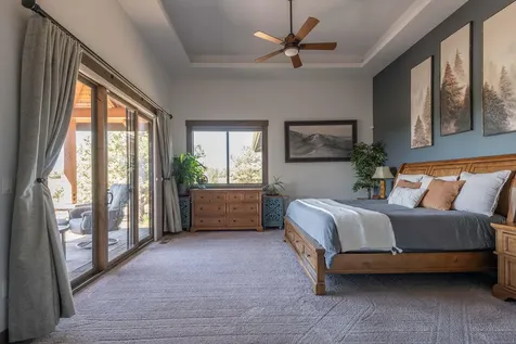 61465 White Peaks Court Bend OR 97702