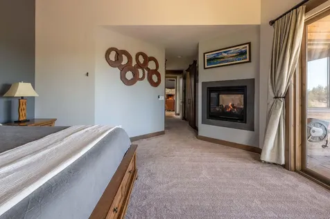 61465 White Peaks Court Bend OR 97702