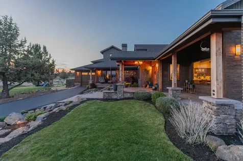 61465 White Peaks Court Bend OR 97702