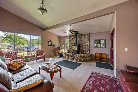 3600 Madrona Lane Medford OR 97501