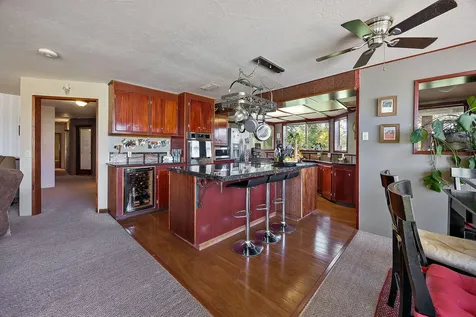 3600 Madrona Lane Medford OR 97501