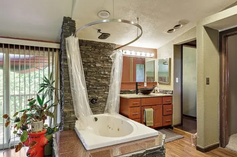 3600 Madrona Lane Medford OR 97501