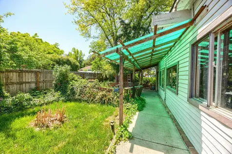 3600 Madrona Lane Medford OR 97501