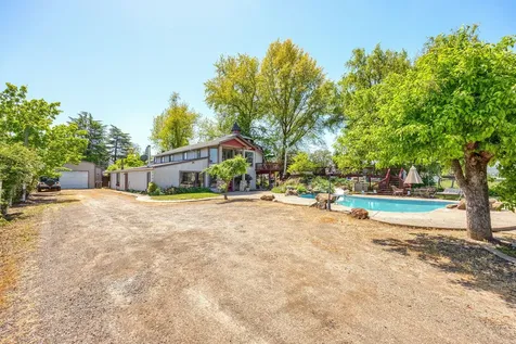 3600 Madrona Lane Medford OR 97501
