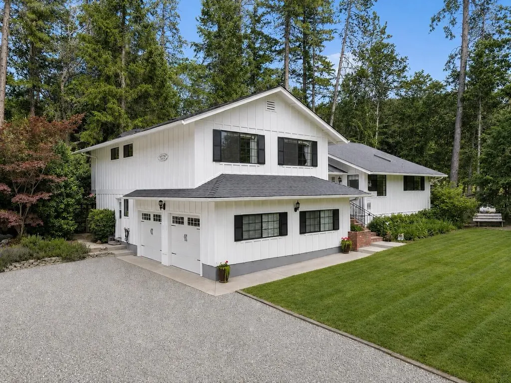 160 Hidden Valley Lane Rogue River OR 97537