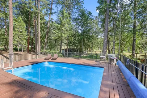 160 Hidden Valley Lane Rogue River OR 97537